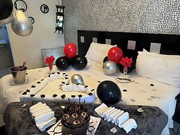 Africa Paradise Airport Boutique Hotel