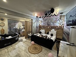 Africa Paradise Airport Boutique Hotel