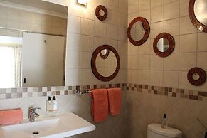 Africa Paradise Airport Boutique Hotel