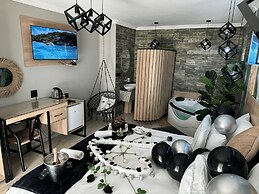 Africa Paradise Airport Boutique Hotel