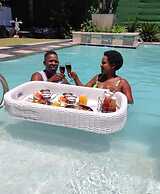 Africa Paradise Airport Boutique Hotel