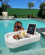 Africa Paradise Airport Boutique Hotel