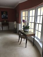 Emlagh House