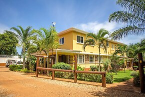 2 Friends Guest House