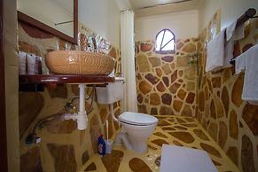 2 Friends Guest House