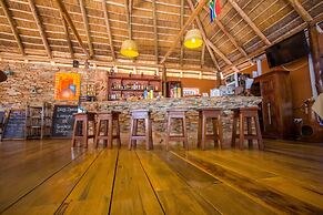 2 Friends Guest House