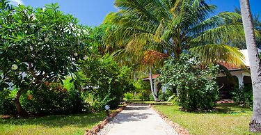 Flame Tree Cottages