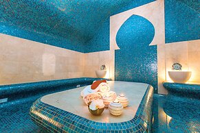 KADORR Hotel Resort & Spa