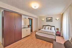 Taxim Marin Hotel