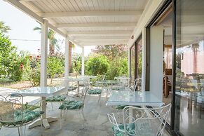 Violetta Hotel