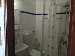 Violetta Hotel
