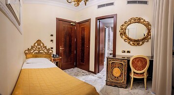 Des Epoques Hotel
