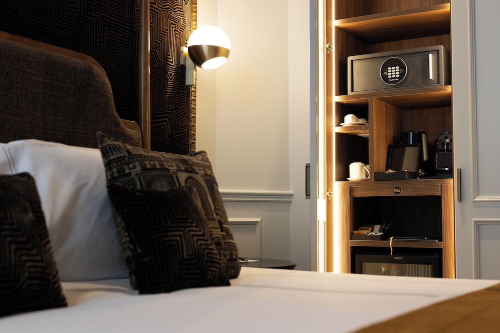 HT6 Boutique Hotel