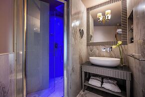 HT6 Boutique Hotel