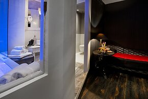 HT6 Boutique Hotel