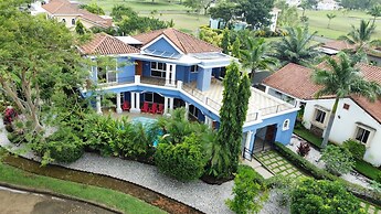 Gran Pacifica Beach Resort & Homes