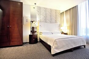 DaVinci Suites