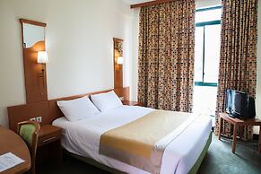 Gorillas City Centre Hotel