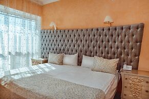 Premier Hotel Shafran