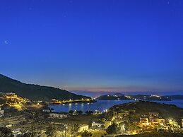 Eirini's Luxury Hotel Villas