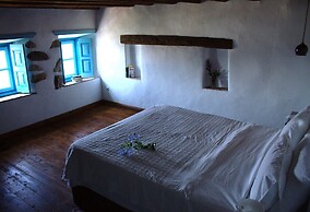 Eirini's Luxury Hotel Villas