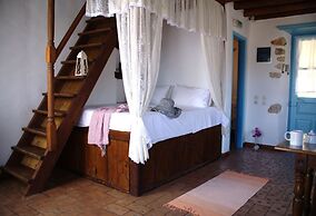 Eirini's Luxury Hotel Villas