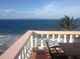Petite Anse Hotel