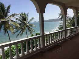 Petite Anse Hotel
