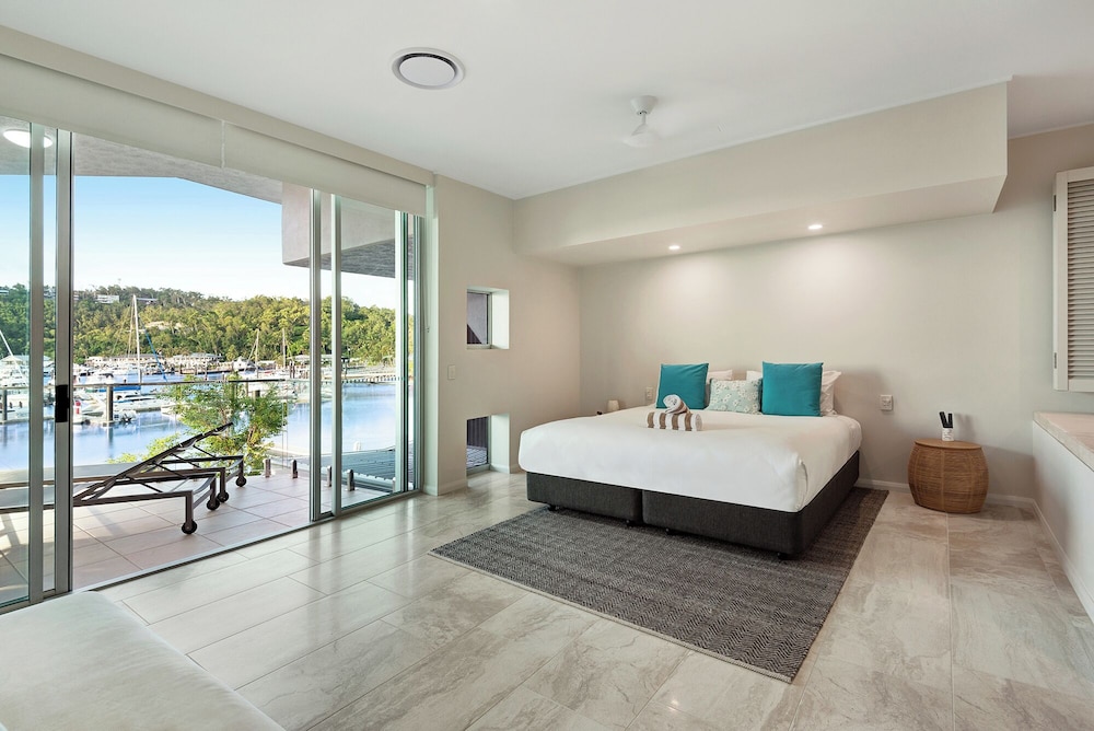 Hamilton Island Holiday Homes