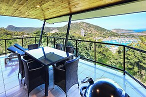 Hamilton Island Holiday Homes
