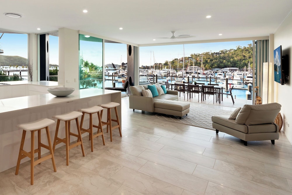 Hamilton Island Holiday Homes