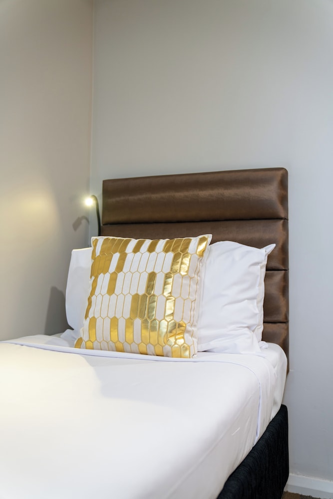 57 Hotel
