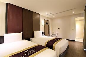 J Hotel