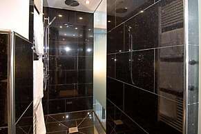 Maria Suite