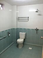 Raja Inn Hotel