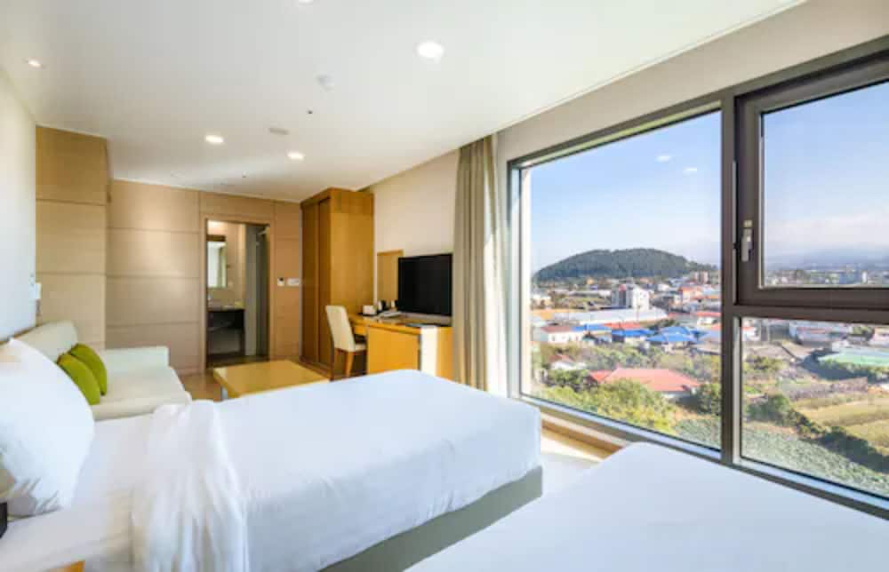 Uni Hotel Jeju