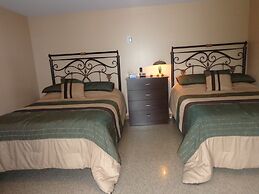 Happy Motel