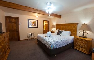 Heather Lodge