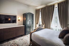 The Charmant Hotel