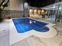 Hotel Flor Blanca