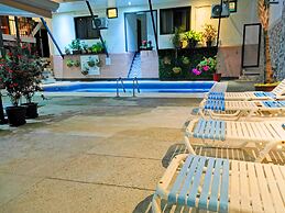 Hotel Flor Blanca
