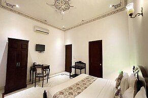 Hotel Boheda Palace