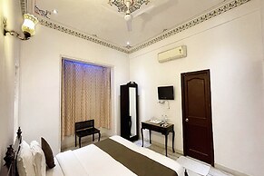 Hotel Boheda Palace