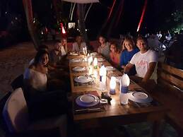 Batuta Maldives Surf View Guesthouse