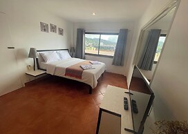 Swiss Villas Panoramic – Hillside Beach View