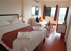Swiss Villas Panoramic – Hillside Beach View