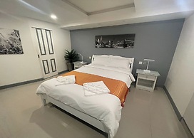 Swiss Villas Panoramic – Hillside Beach View