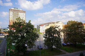Hotel Tristar