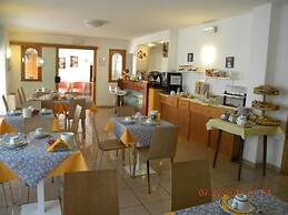 Hotel Eliani