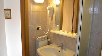 Hotel Eliani